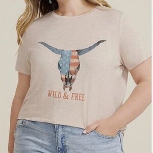 Maurices "NEW" Wild & Free Western Cowgirl Graphic Short Sleeve T-Shirt Size L